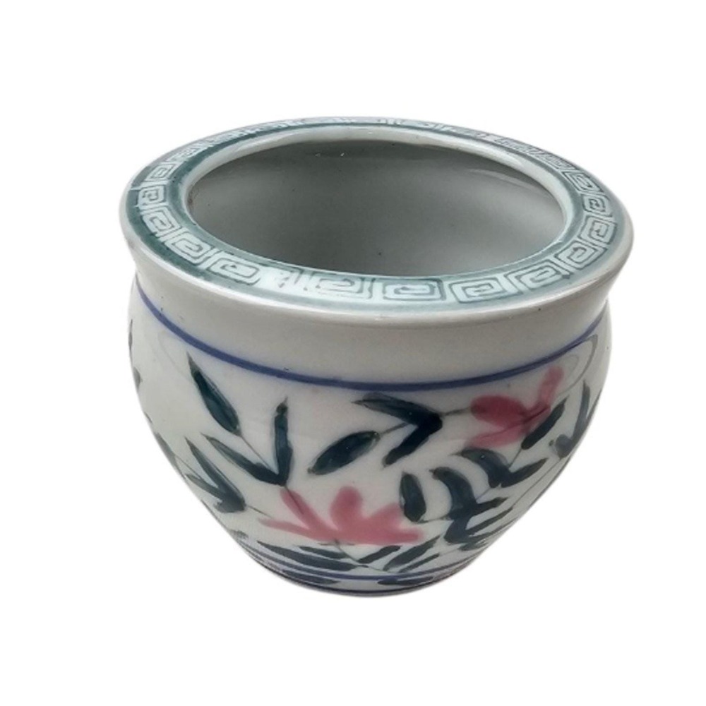 Vintage Chinoiserie Hand Painted Porcelain Planter 3.5" tall‎ x 4" wide